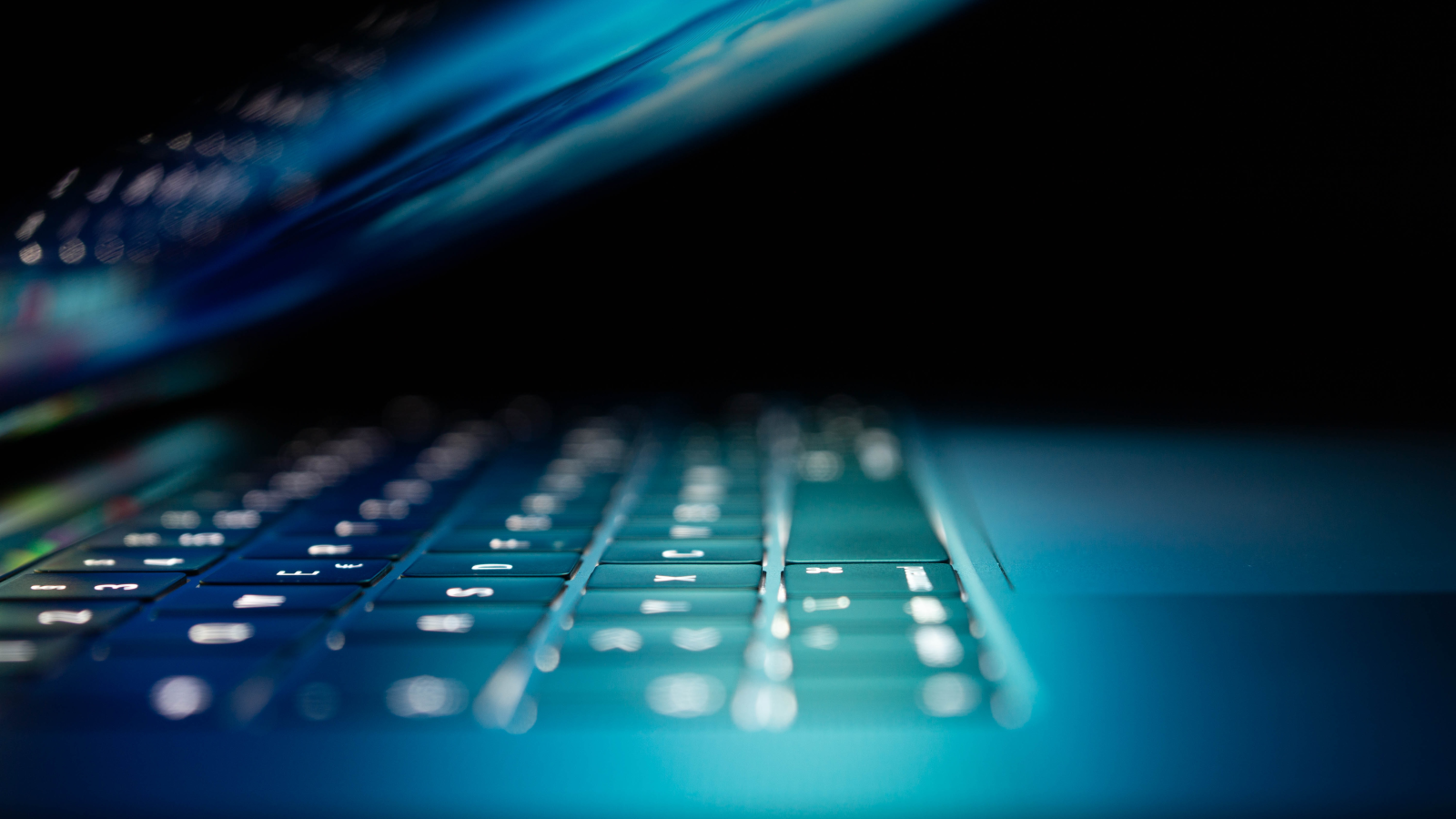 E-commerce e listino prezzi per rivendita informatica